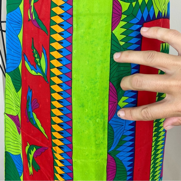 Carvon Paris Silk Scarf - Picture 4 of 7